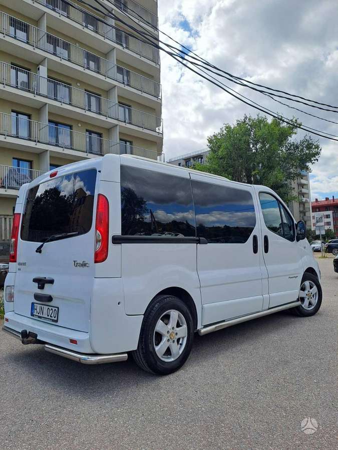 Renault Trafic, 2.0 l., mpv / minivan