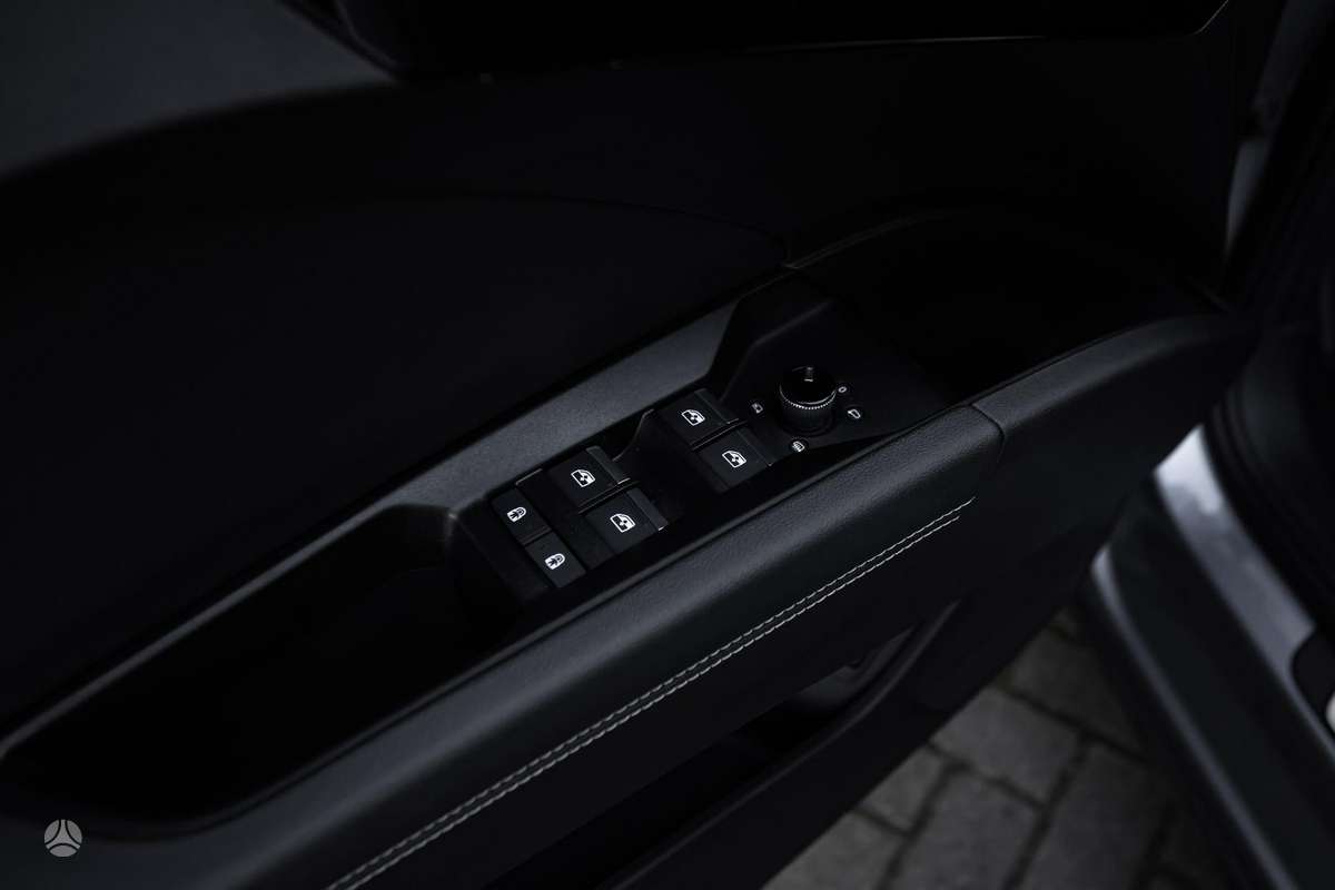 Audi Q4 e-tron, hatchback