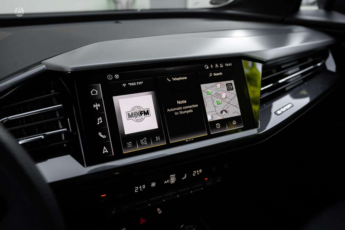 Audi Q4 e-tron, hatchback