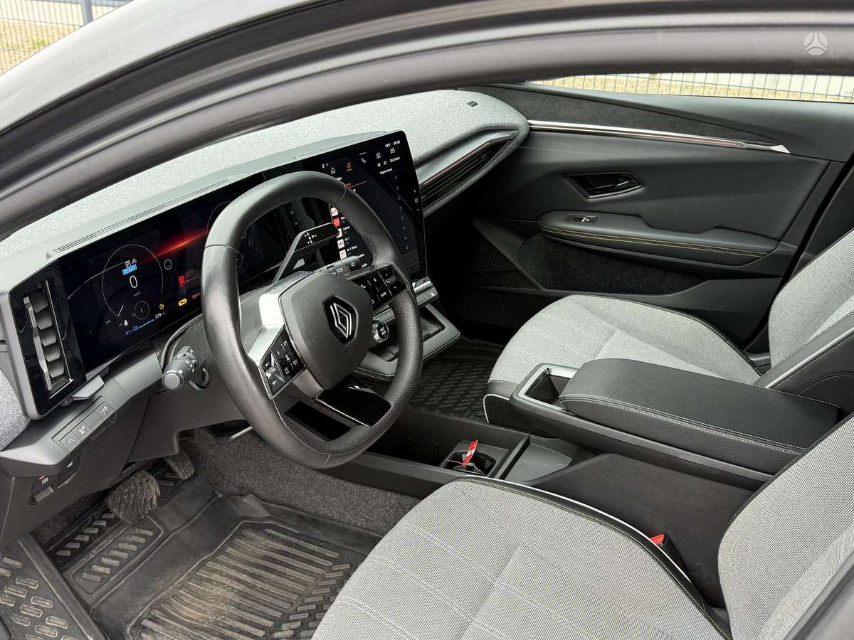 Renault Megane E-Tech, 60 kWh, hečbekas