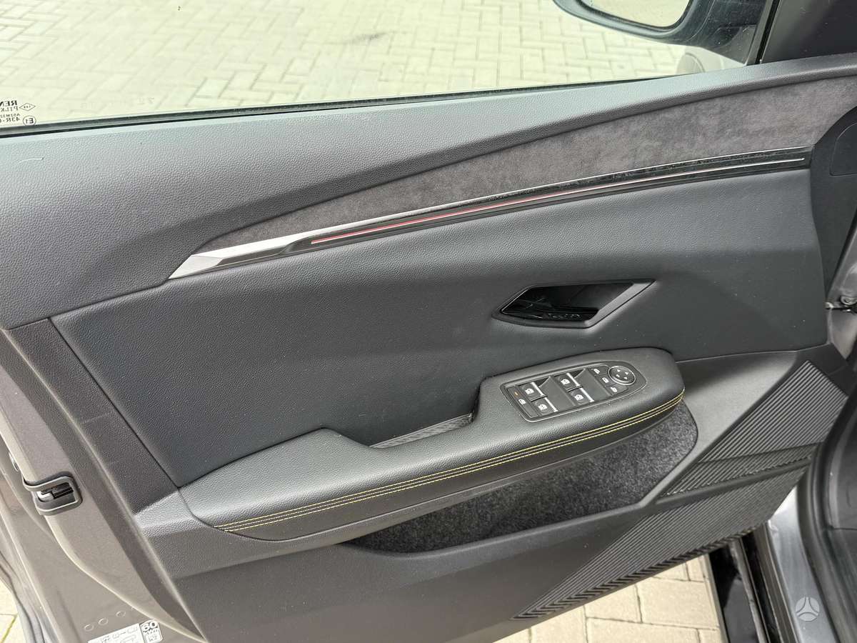Renault Megane E-Tech, 60 кВт·ч, Хэтчбек