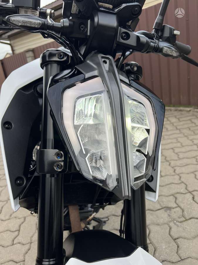 KTM Duke 125cc, street / classic