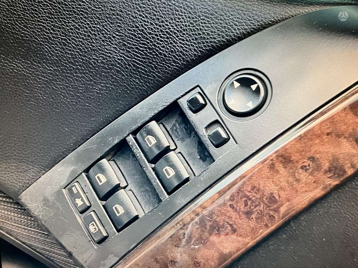 BMW 525, 2.5 l., Седан