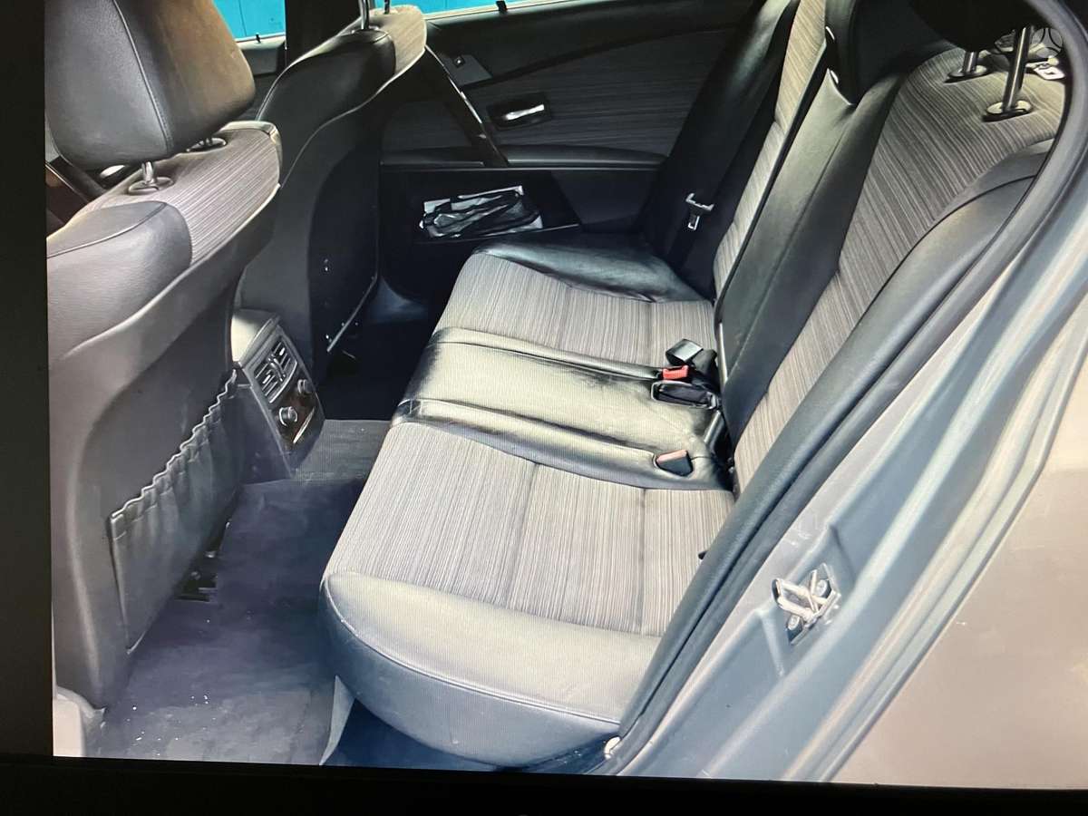 BMW 525, 2.5 l., Седан