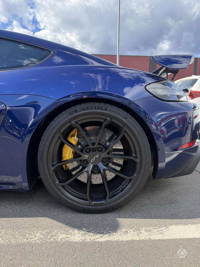 Porsche Cayman - 7