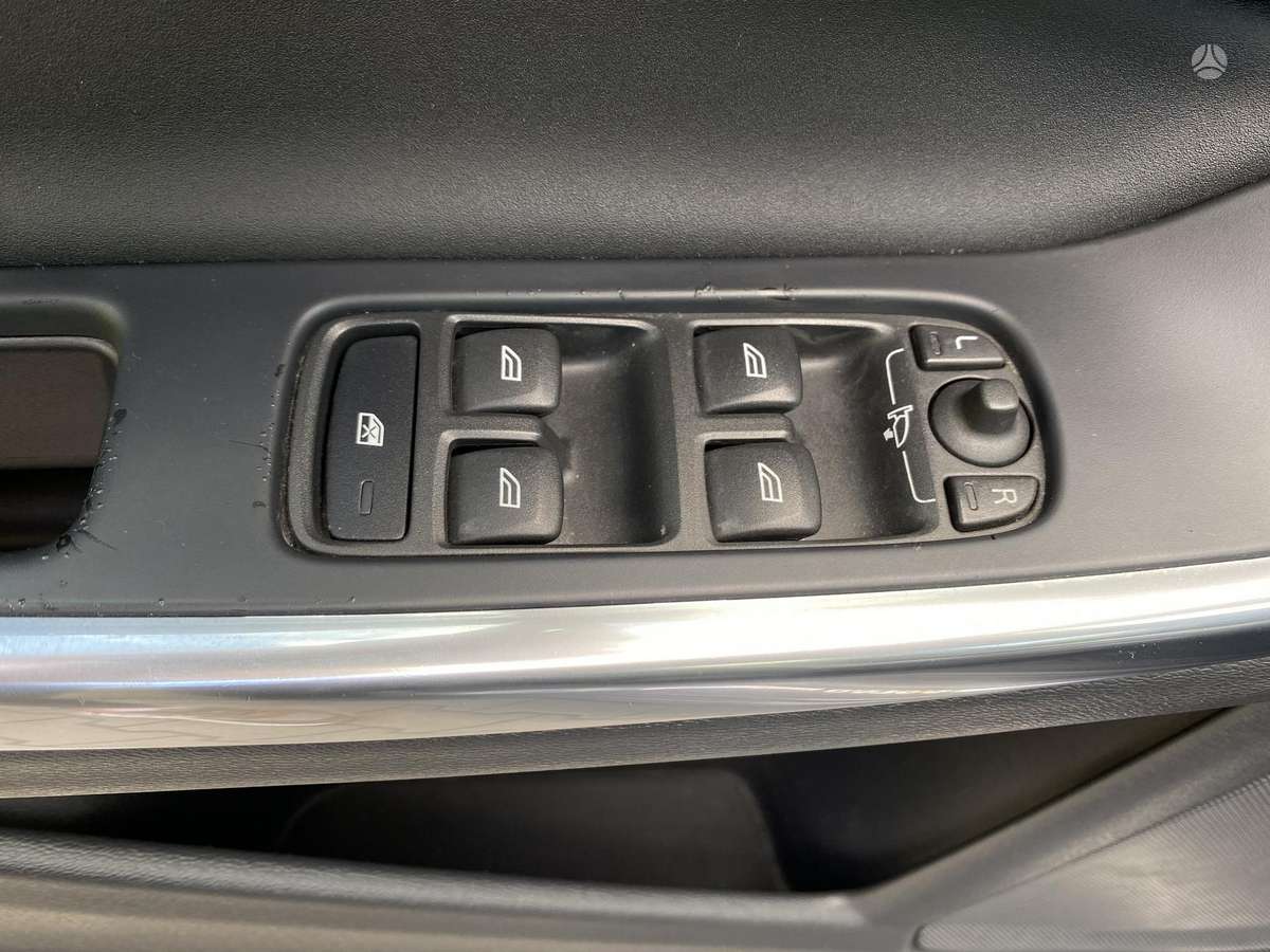 Volvo V60, 2.4 l., Универсал