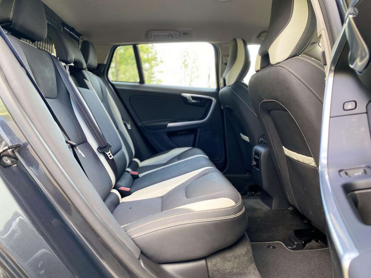 Volvo V60, 2.4 l., wagon
