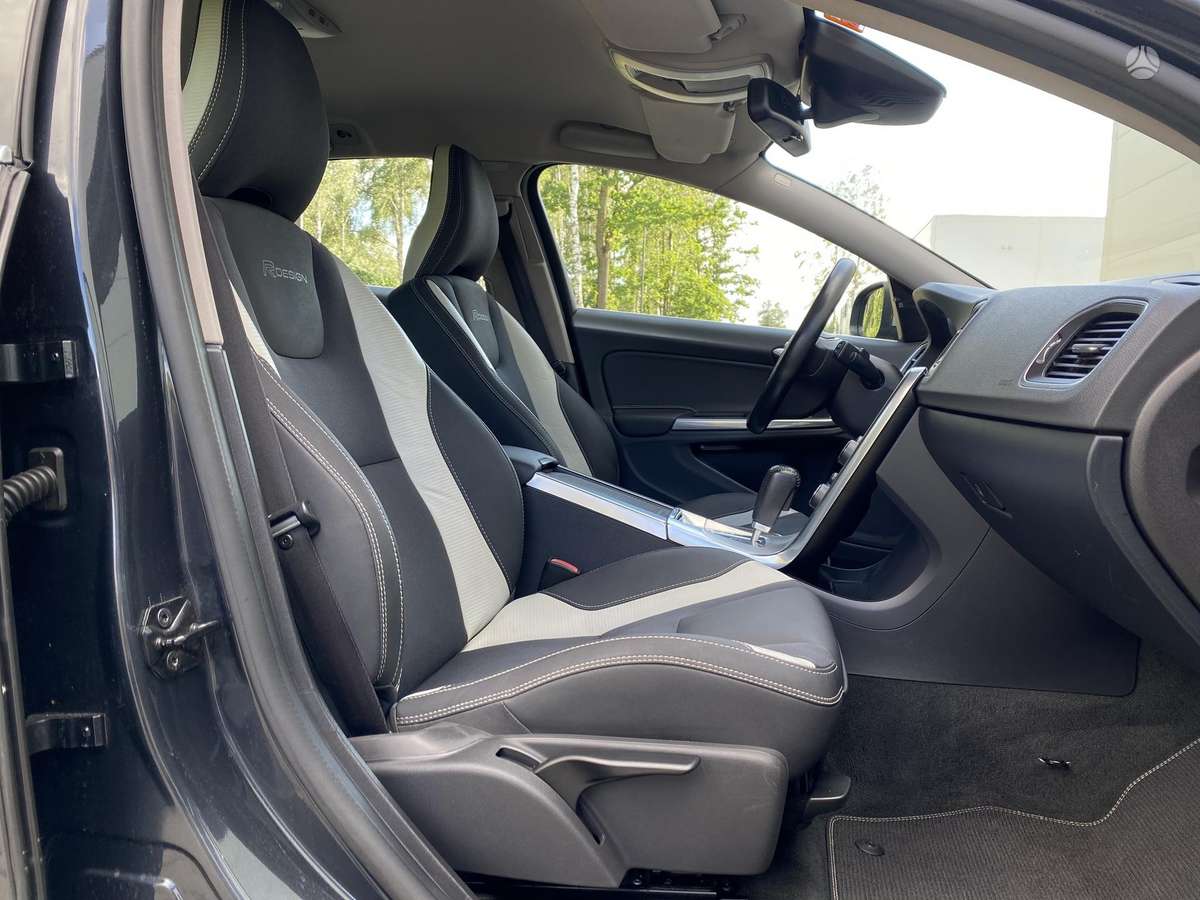 Volvo V60, 2.4 l., wagon