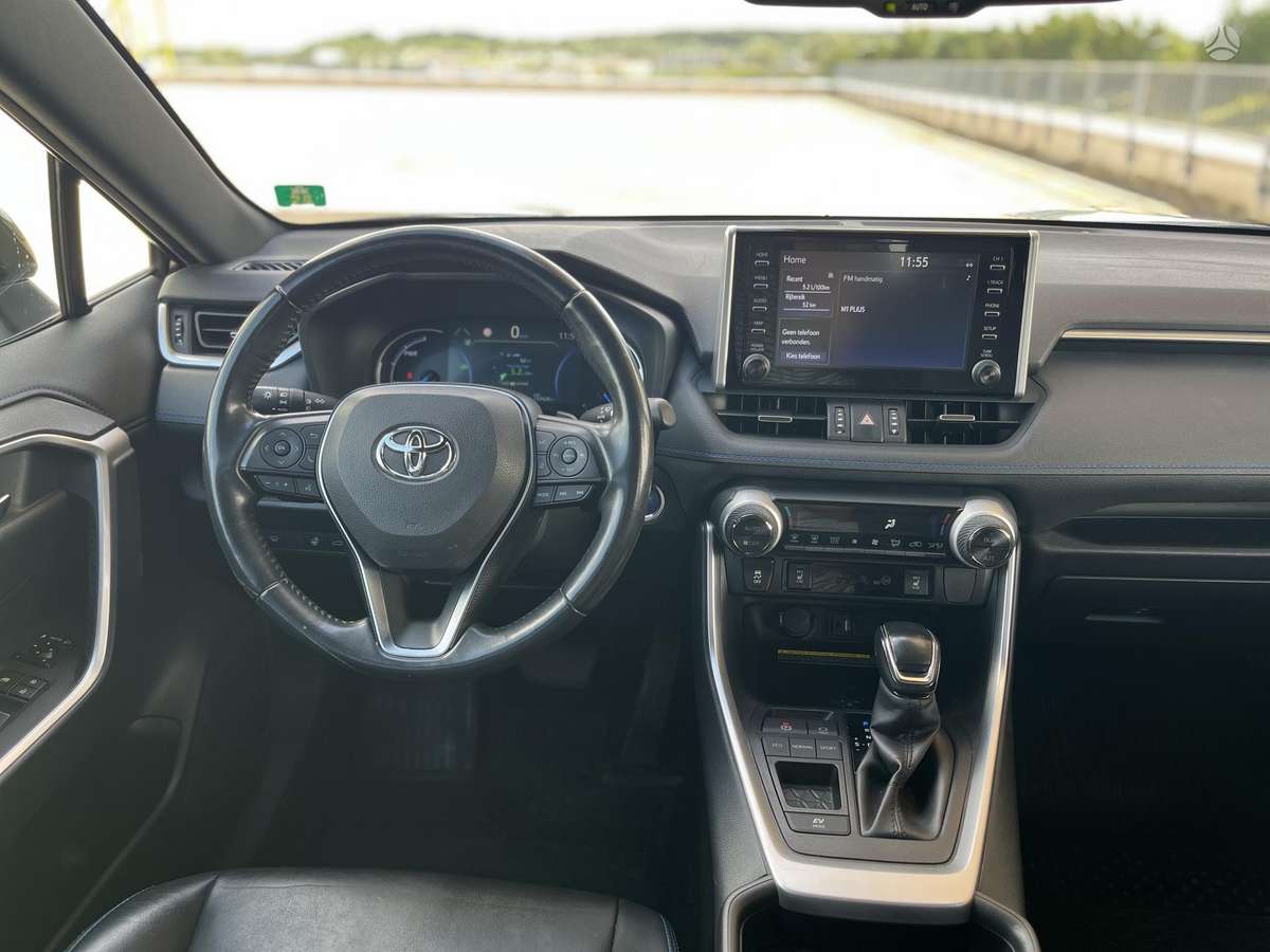 Toyota RAV4 - 12