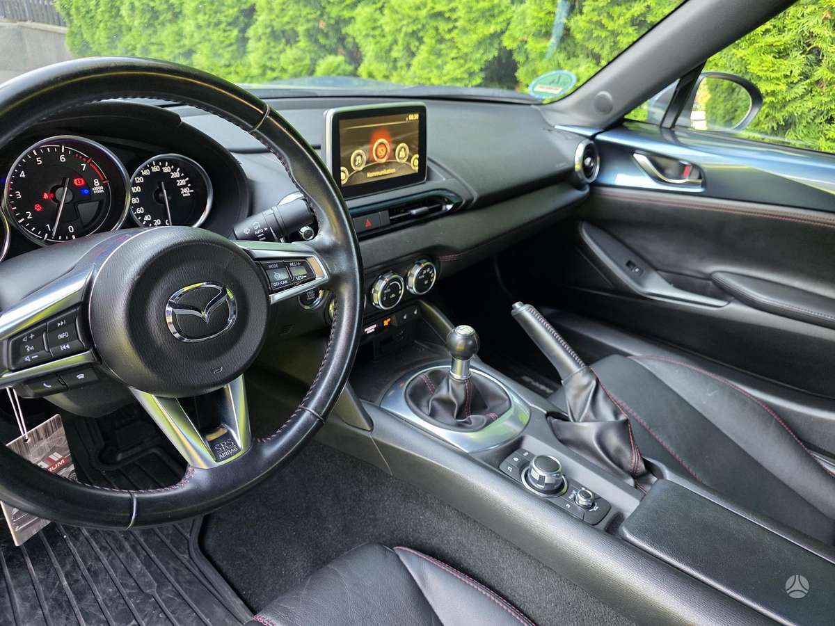 Mazda MX-5, 2.0 l., Кабриолет