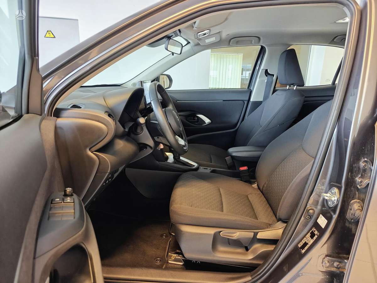 Toyota Yaris Cross - 10