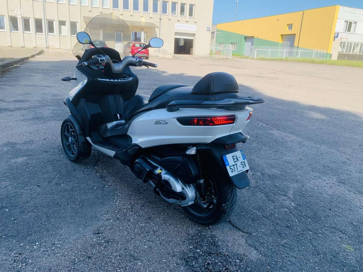 Piaggio MP3 500cc, triračiai