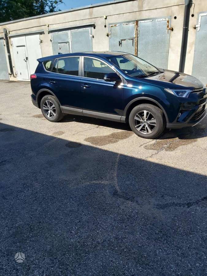 Toyota RAV4 - 3