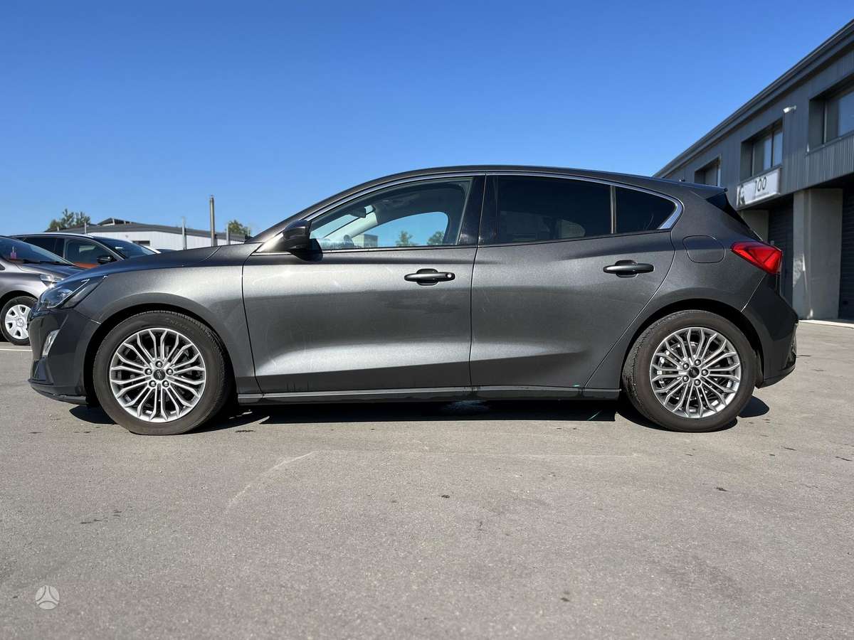 Ford Focus, 1.0 l., Хэтчбек