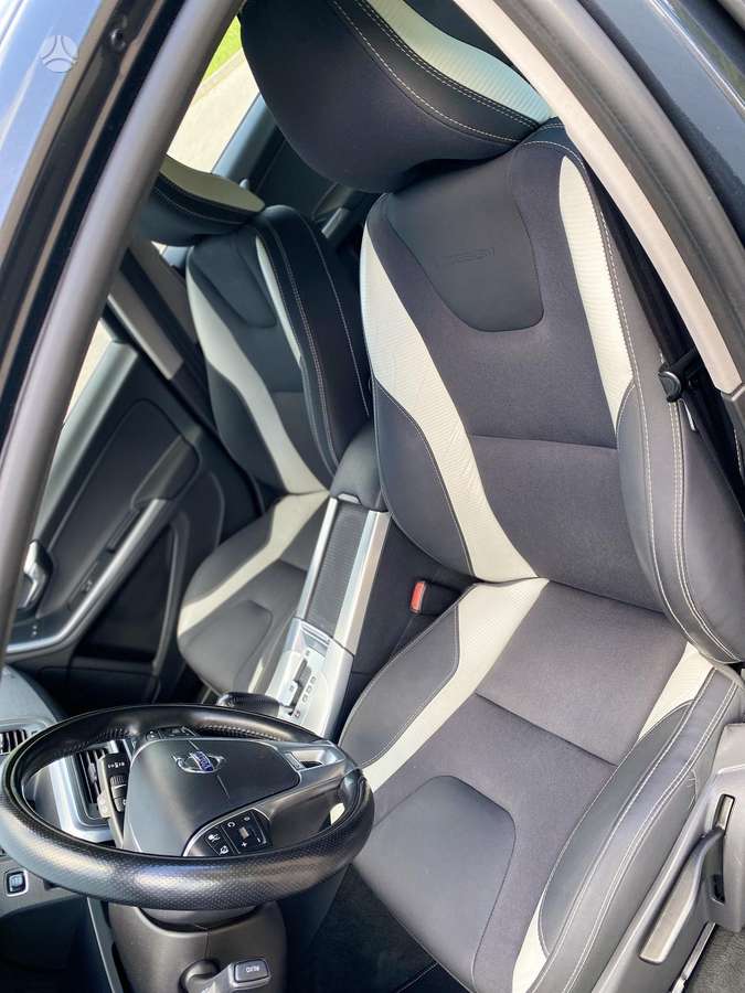 Volvo V60, 2.4 l., Универсал