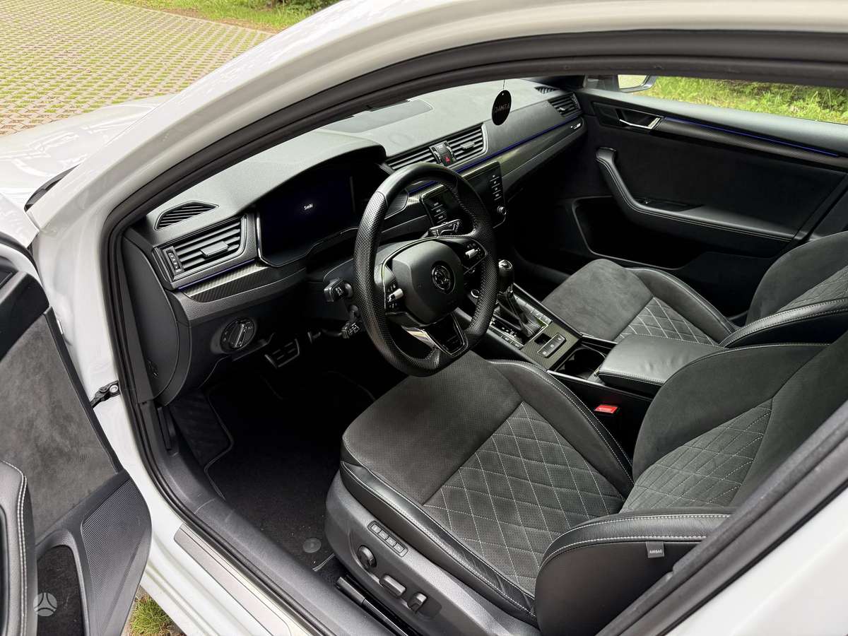 Skoda Superb, 2.0 l., Универсал