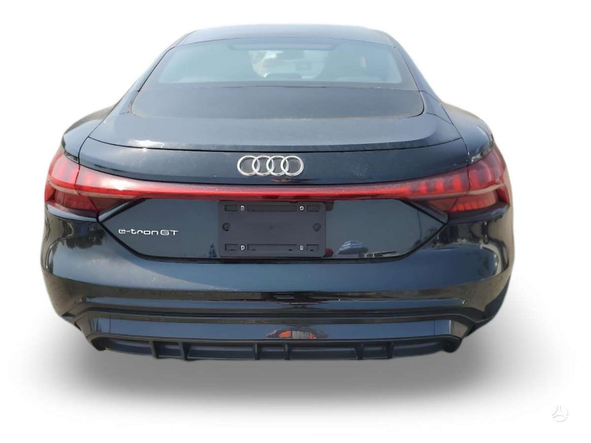 Audi e-tron GT for parts