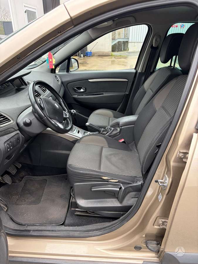 Renault Kangoo, Минивэн