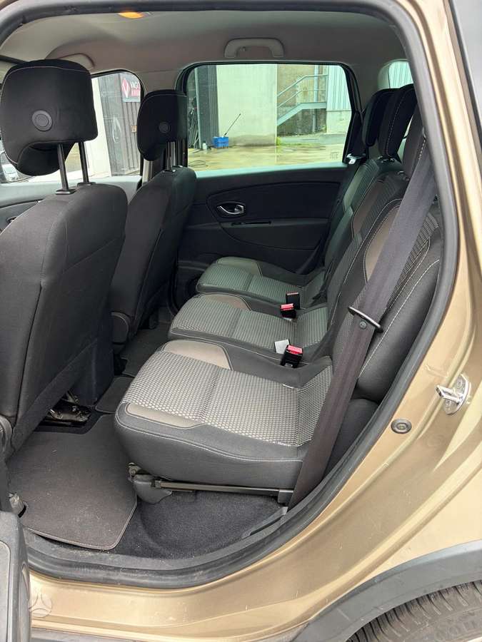 Renault Kangoo, Минивэн