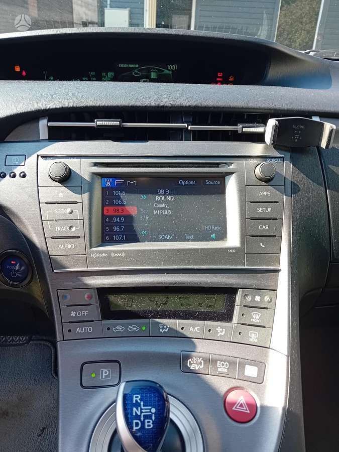 Toyota Prius - 7