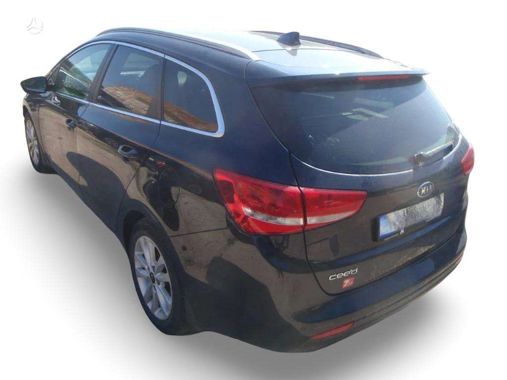 Kia Ceed dalimis