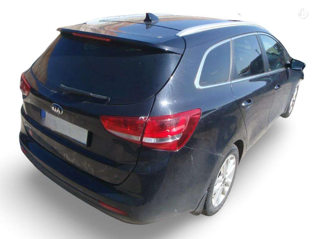 Kia Ceed по частям