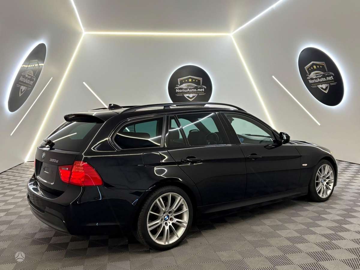 BMW 320, 2.0 l., wagon