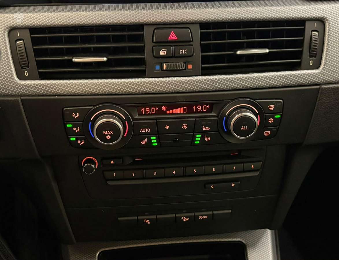 BMW 320, 2.0 l., wagon