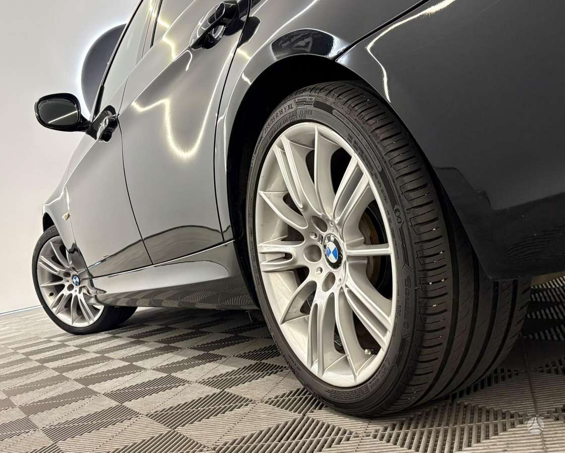 BMW 320, 2.0 l., wagon