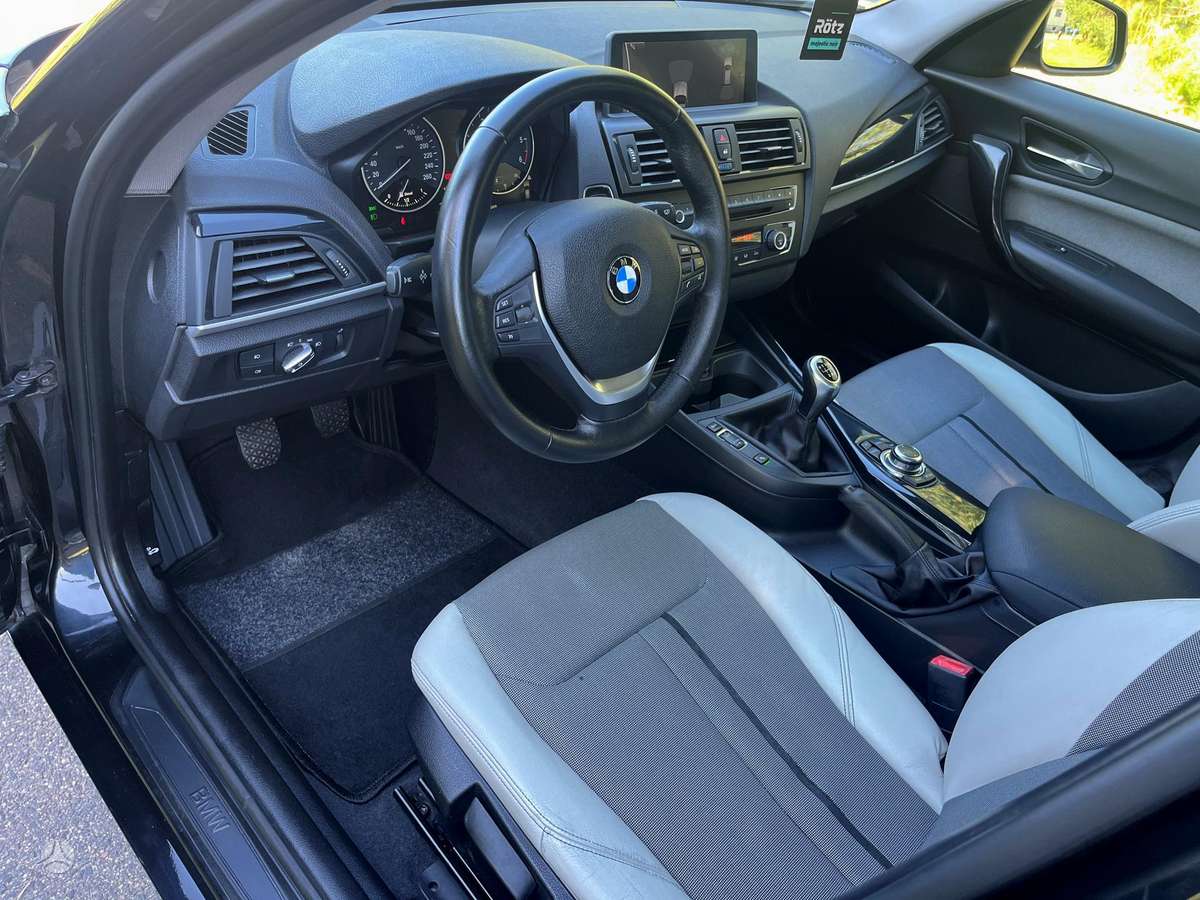 BMW 120, 2.0 l., hatchback