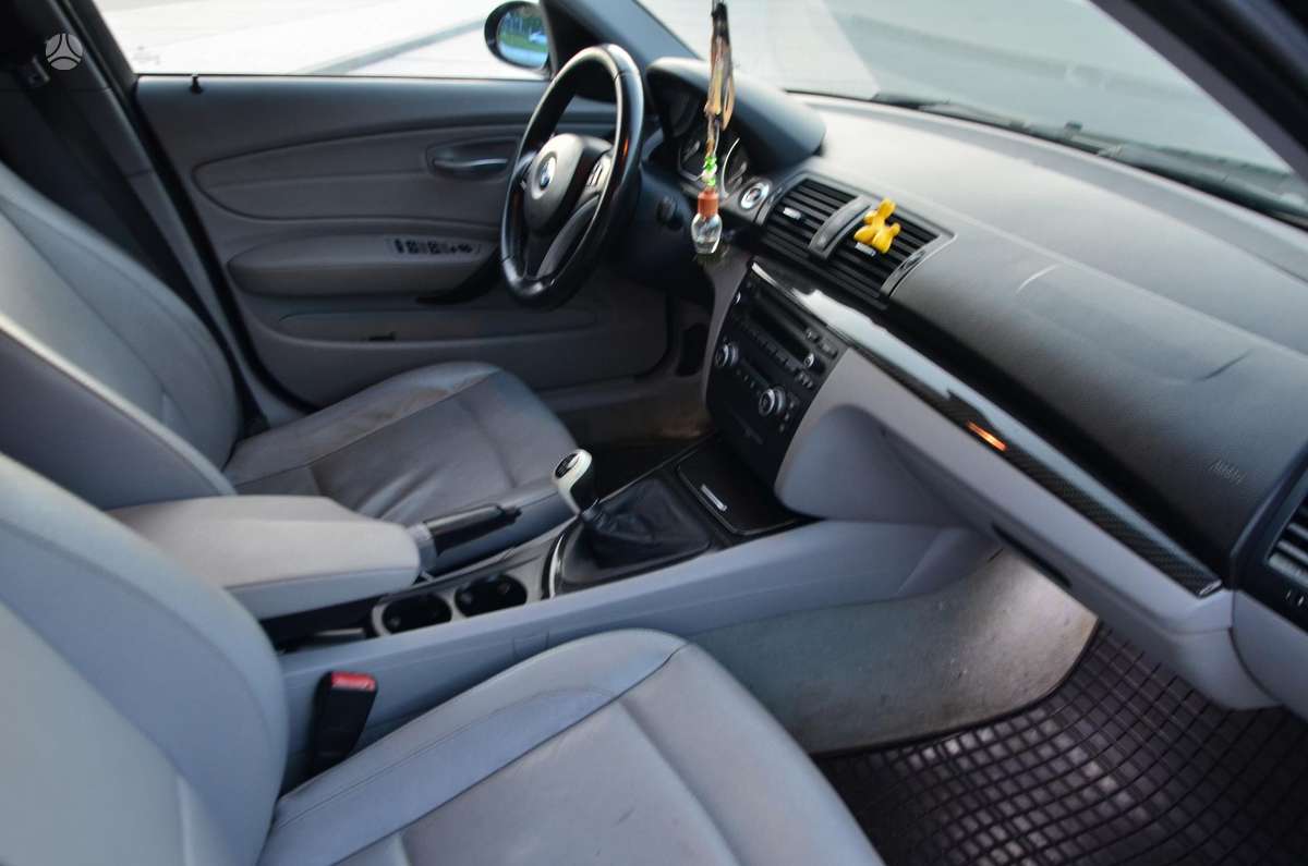 BMW 120, 2.0 l., Хэтчбек
