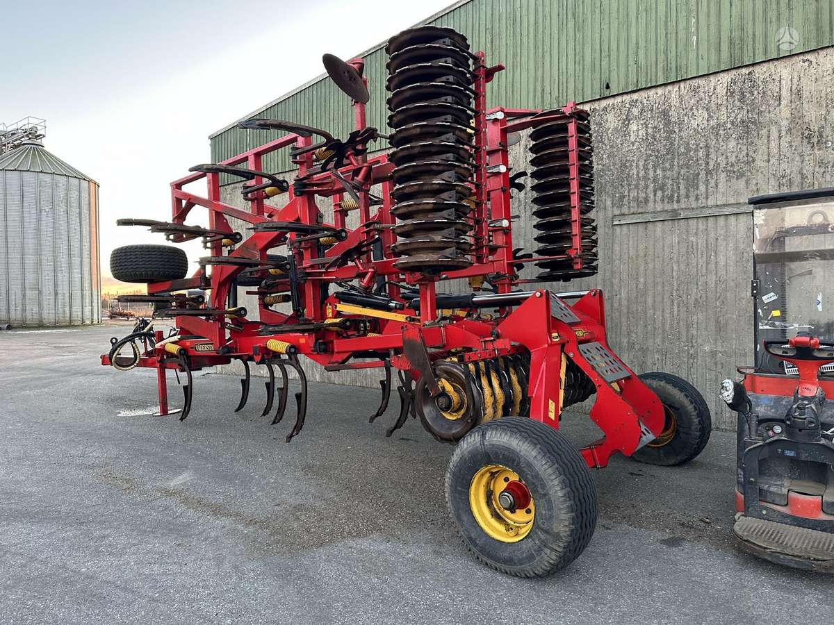 Vaderstad CULTUS CS-500, скребки, скрубберы