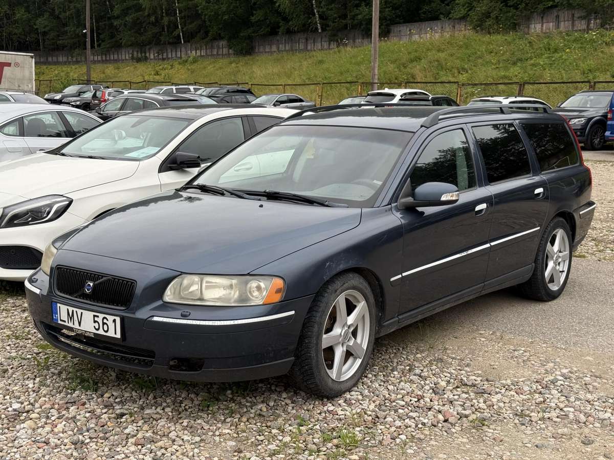 Volvo V70, 2.4 l., wagon