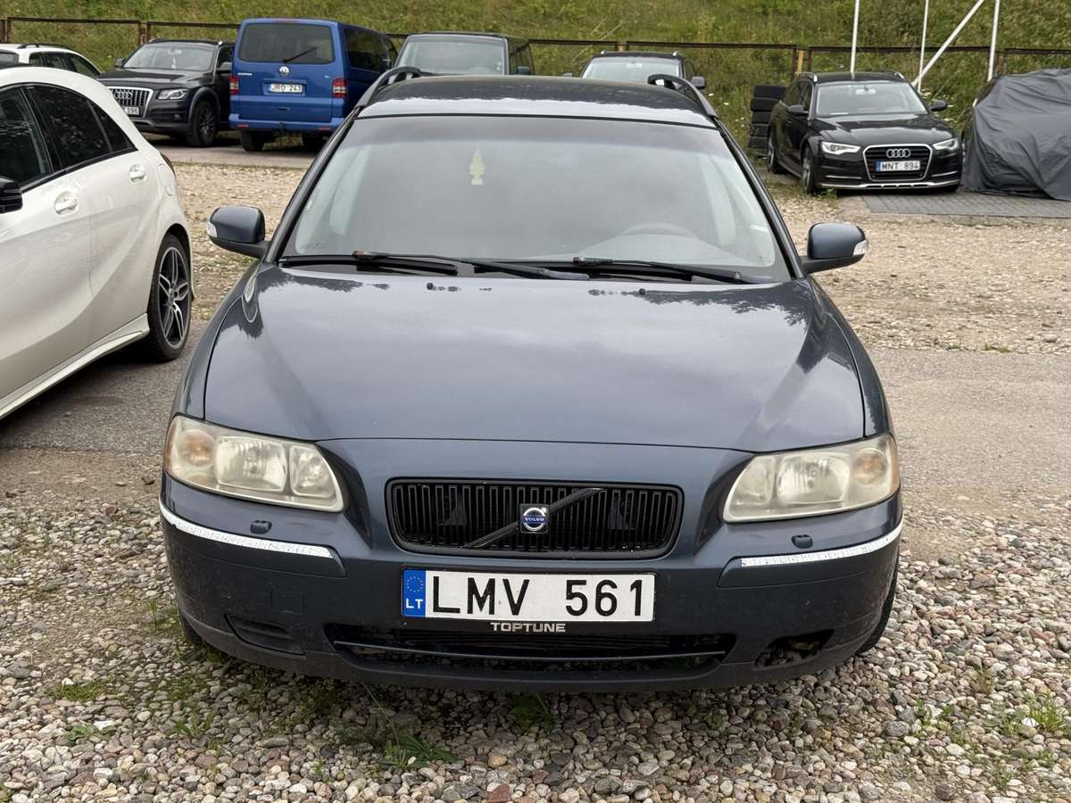Volvo V70, 2.4 l., wagon