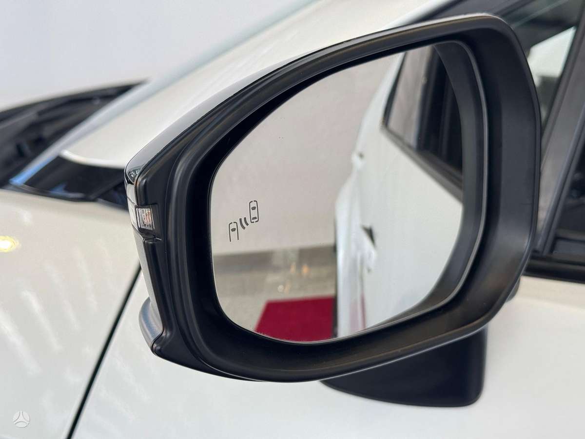 Toyota C-HR - 10