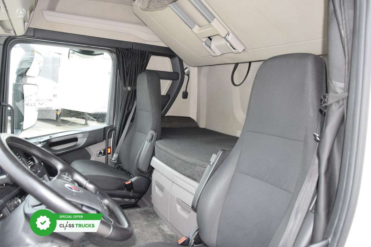 Scania R460 CR20H  ACC ADAS Package, double sleeper
