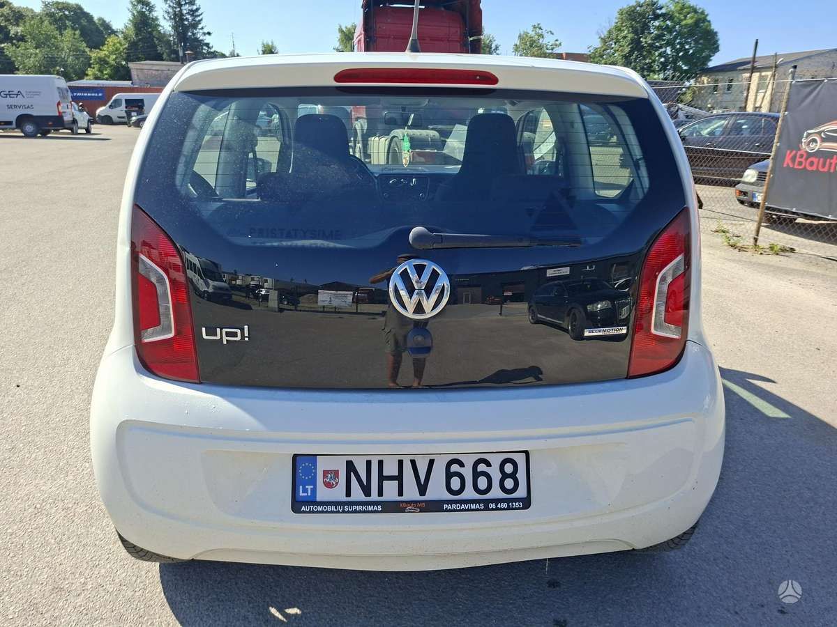 Volkswagen Up, 1.0 l., hatchback