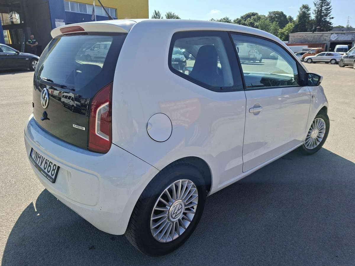 Volkswagen Up, 1.0 l., hatchback