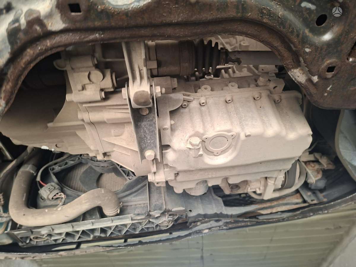 Volkswagen Up, 1.0 l., hatchback