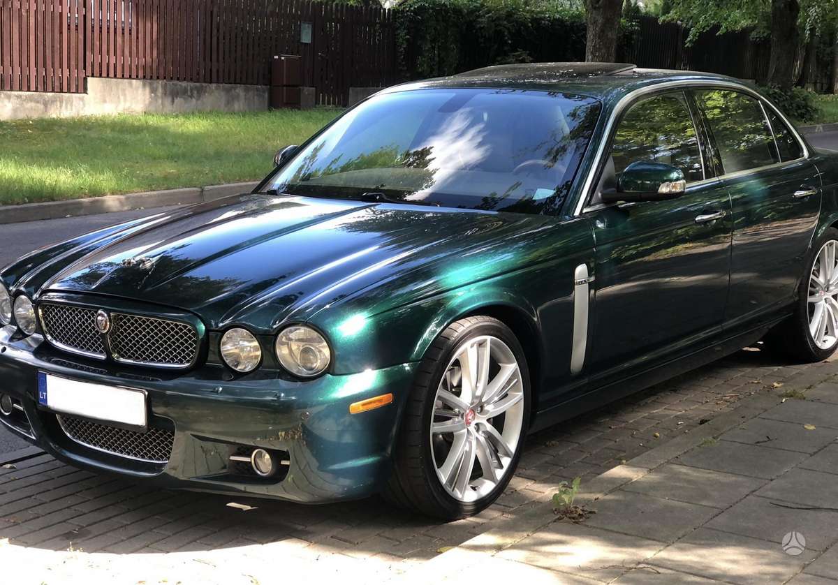 Jaguar XJ, 2.7 l., Седан