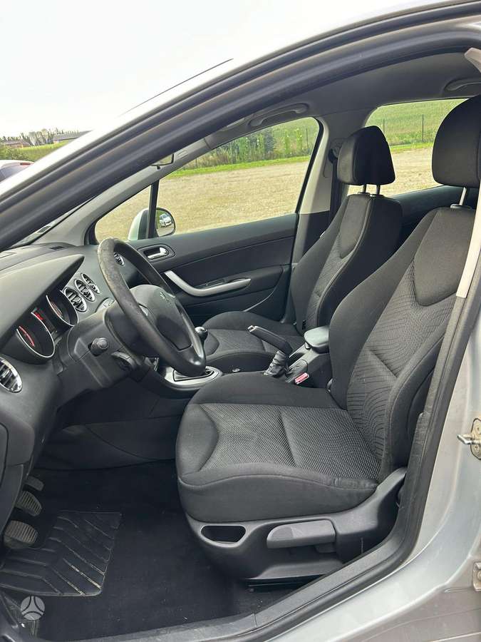 Peugeot 308 - 7