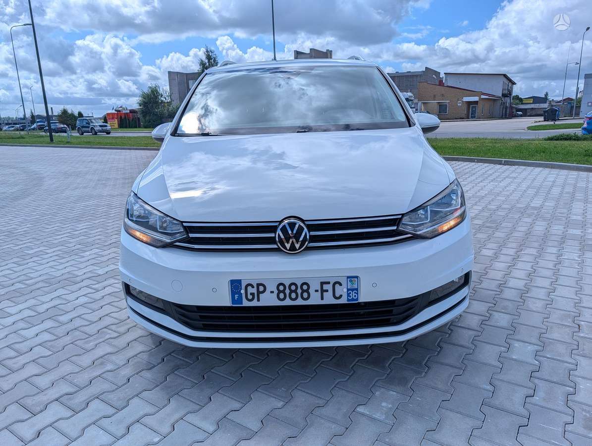 Volkswagen Touran - 8