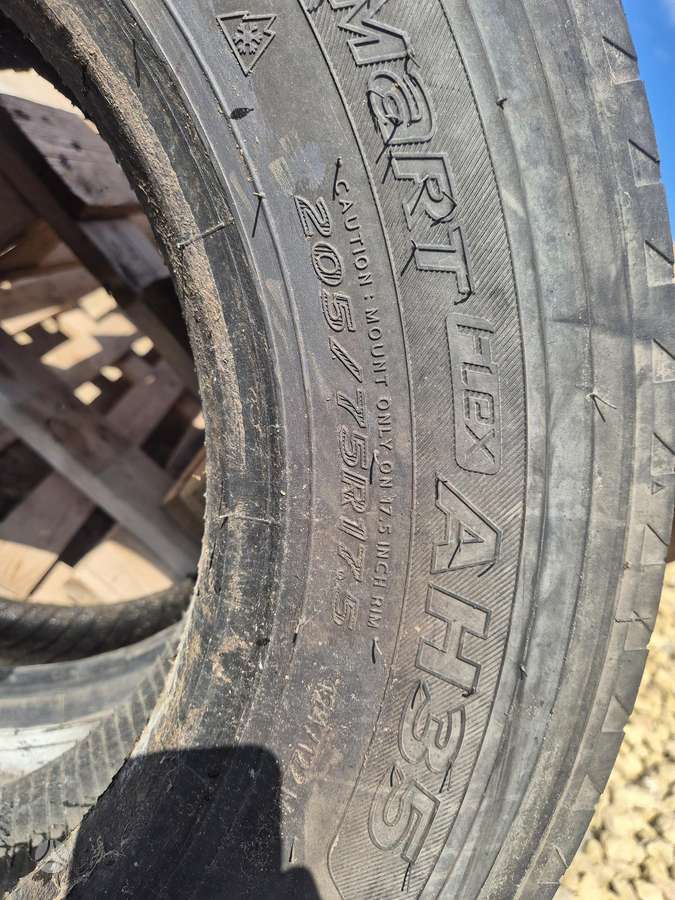 Hankook Smart flex, всесезонные 205/75 R17,5