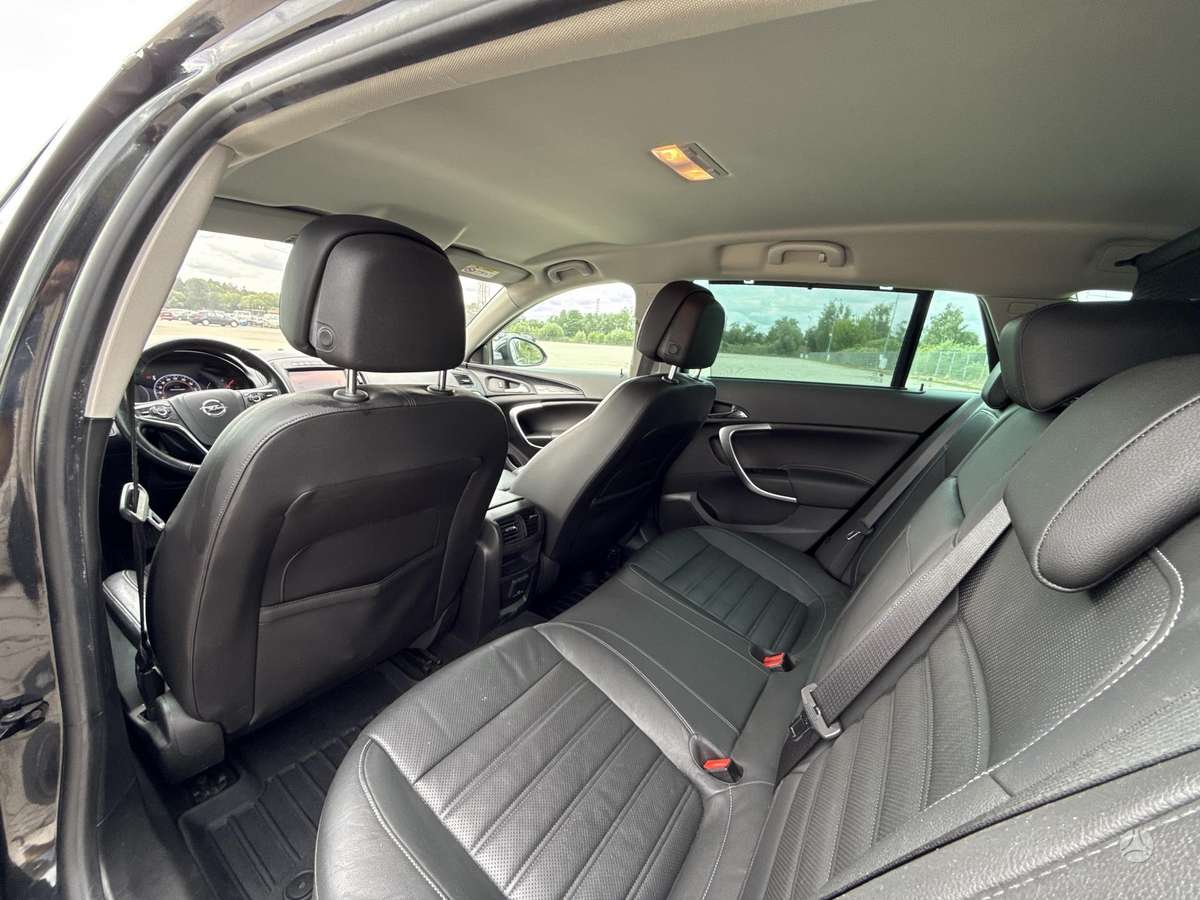 Opel Insignia, 2.0 l., Универсал