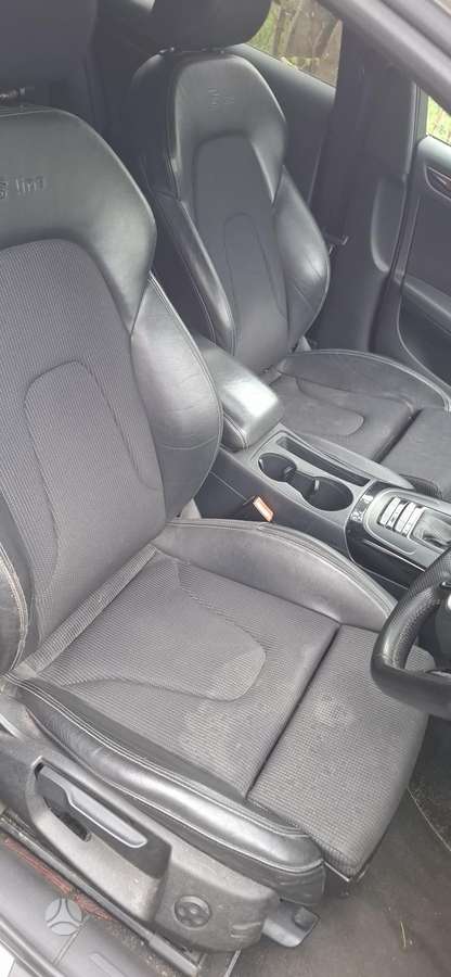 Audi A4 salono detalės