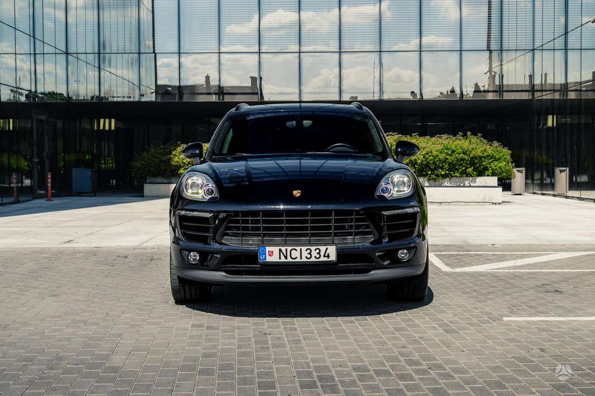 Porsche Macan - 3