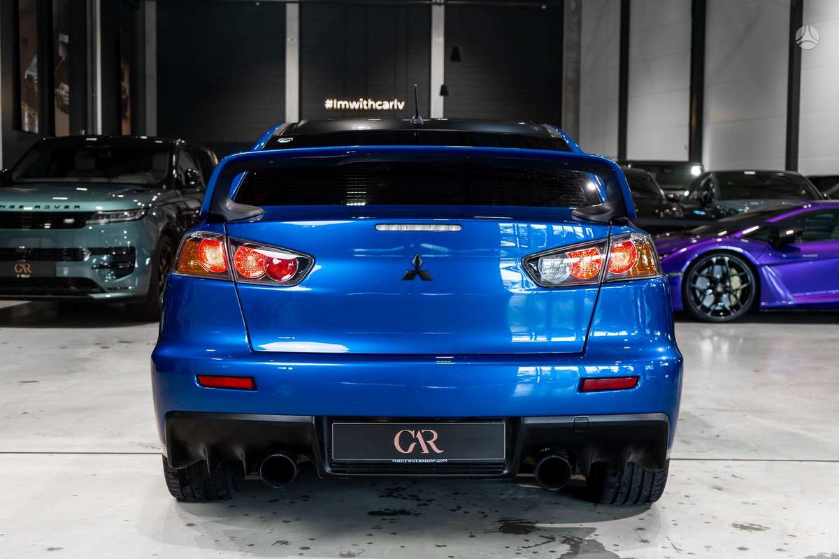 Mitsubishi Lancer Evolution, 2.0 l., sedanas