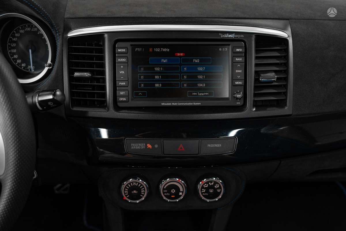 Mitsubishi Lancer Evolution, 2.0 l., sedanas
