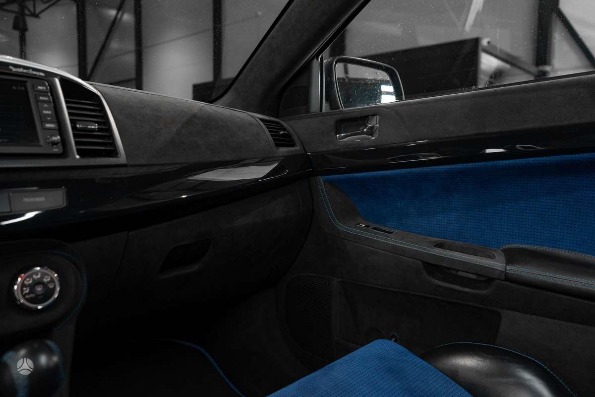 Mitsubishi Lancer Evolution, 2.0 l., sedanas