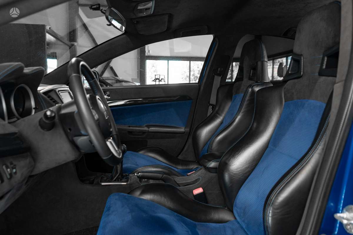 Mitsubishi Lancer Evolution, 2.0 l., sedanas
